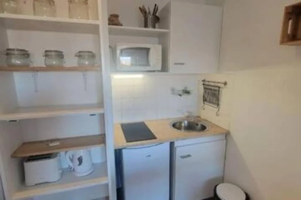 Fully Equipped Apartment St Charles Station Marseille