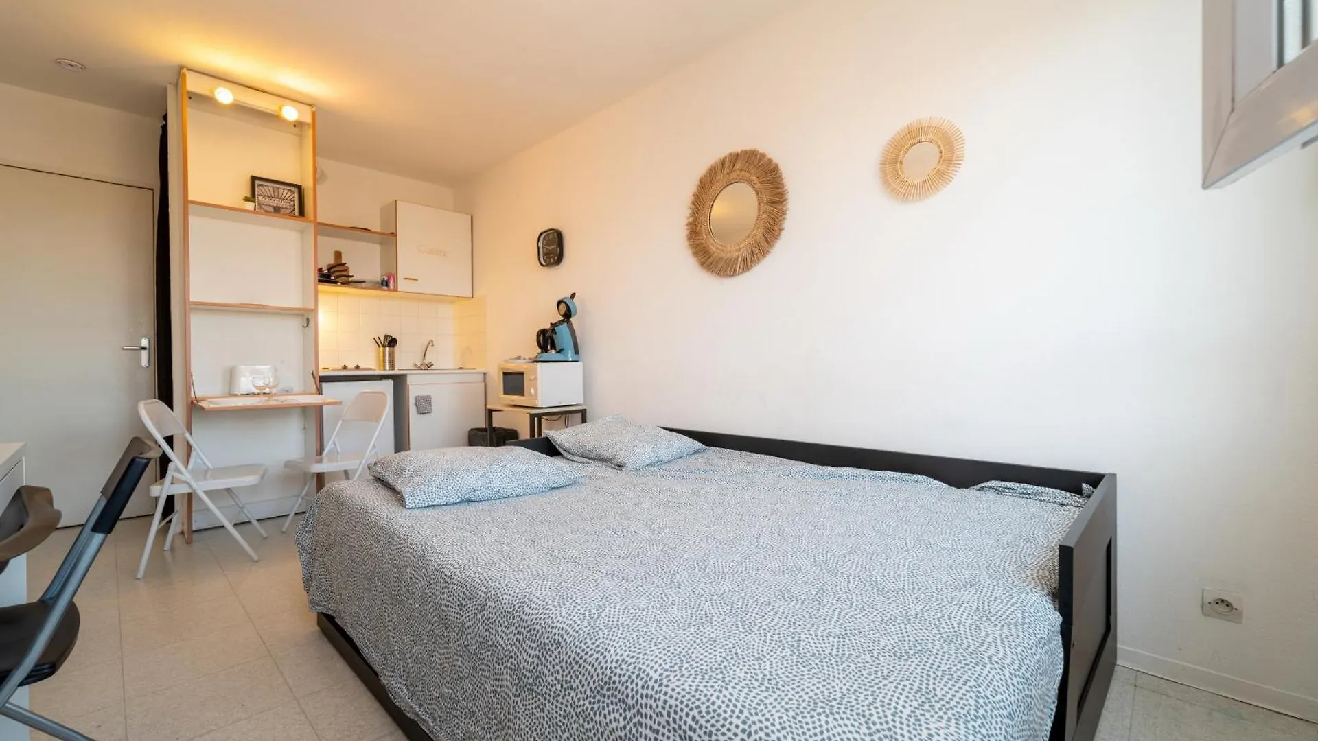 Fully Equipped Apartment St Charles Station Marseille France